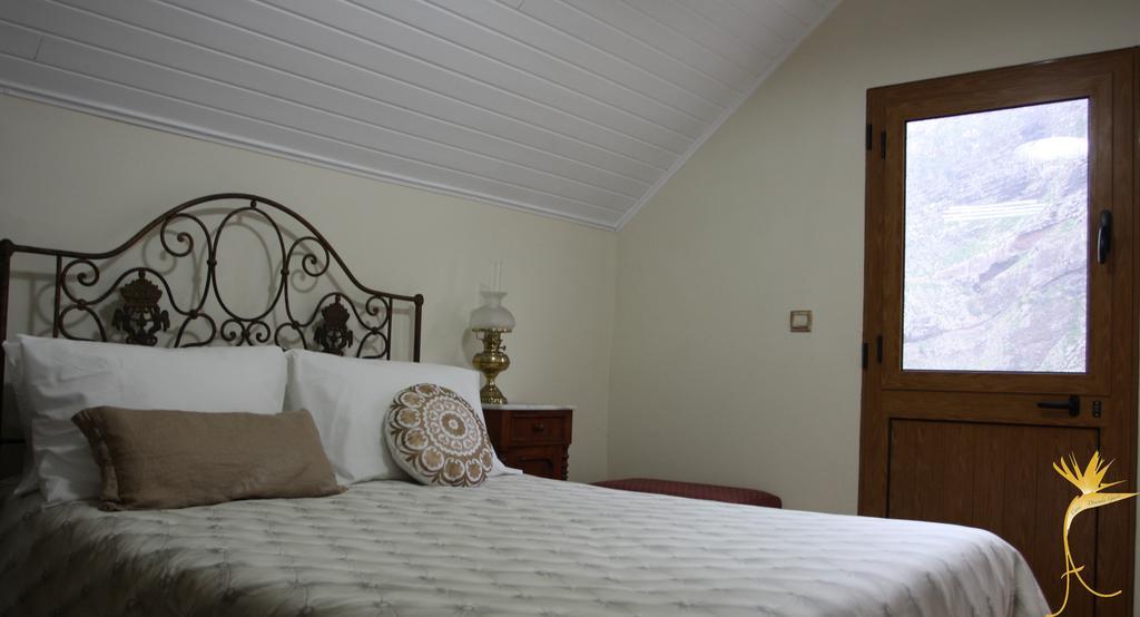 Vila A Casa Estrelicia-Dourada Garces São Vicente Exteriér fotografie